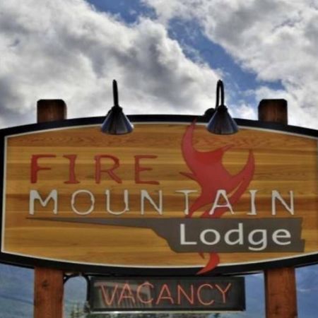 Fire Mountain Two Bedroom Condo Canmore Luaran gambar